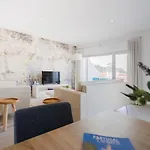 Serene View - By Sch Апартаменты