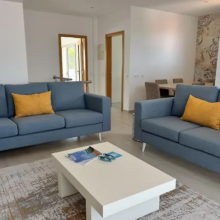 Serene View - By Sch アパート