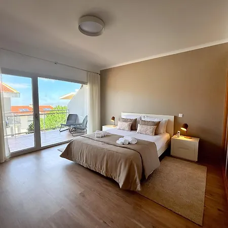 アパート Serene View - By Sch アルヴァドス