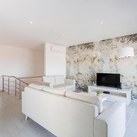 Serene View - By Sch アパート